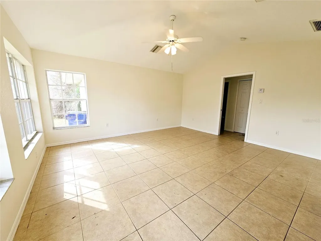 66 N Mccall Englewood FL 34223