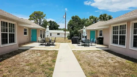 66 N Mccall Englewood FL 34223