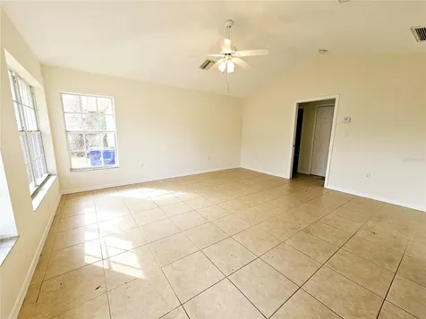 66 N Mccall Englewood FL 34223
