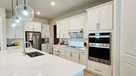 3190 Sailing Pier Avenue Winter Garden FL 34787