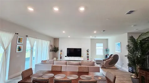 3190 Sailing Pier Avenue Winter Garden FL 34787