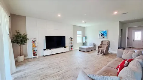 3190 Sailing Pier Avenue Winter Garden FL 34787