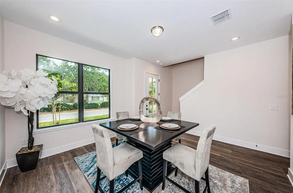 5964 Central Avenue New Port Richey FL 34653