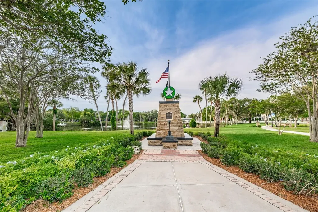 5964 Central Avenue New Port Richey FL 34653