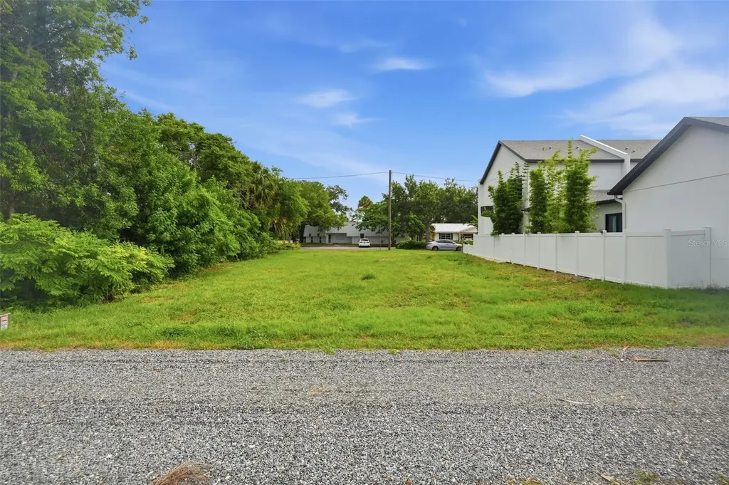 5964 Central Avenue New Port Richey FL 34653