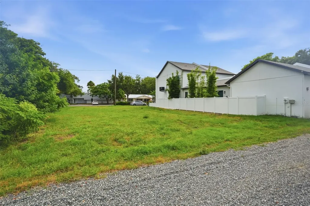 5964 Central Avenue New Port Richey FL 34653