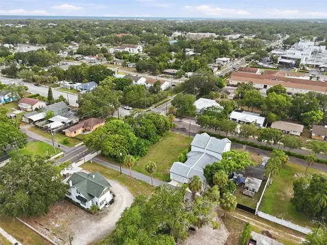5964 Central Avenue New Port Richey FL 34653