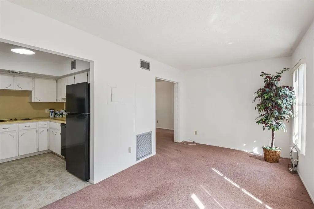 2460 Persian Drive Clearwater FL 33763