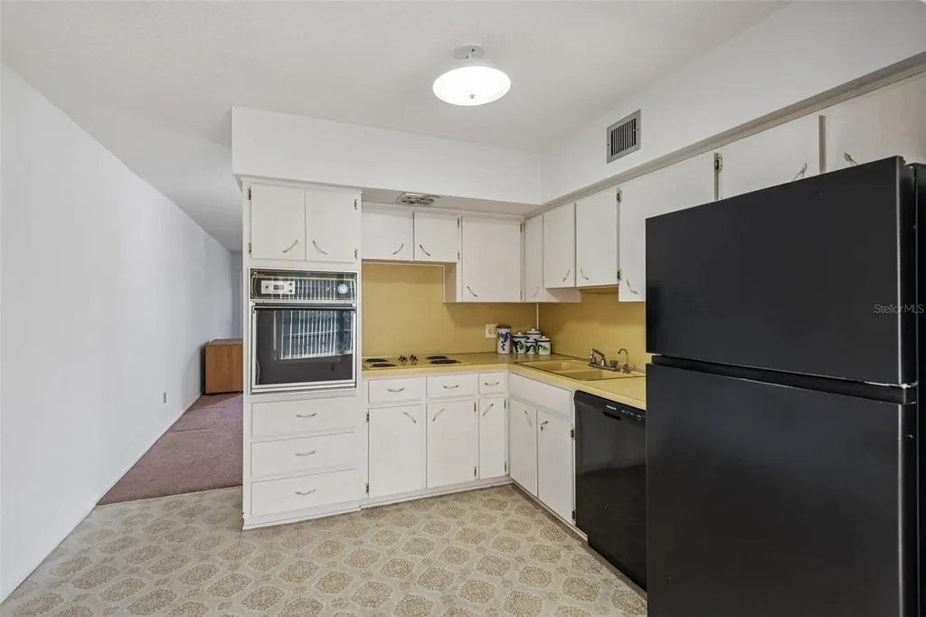 2460 Persian Drive Clearwater FL 33763