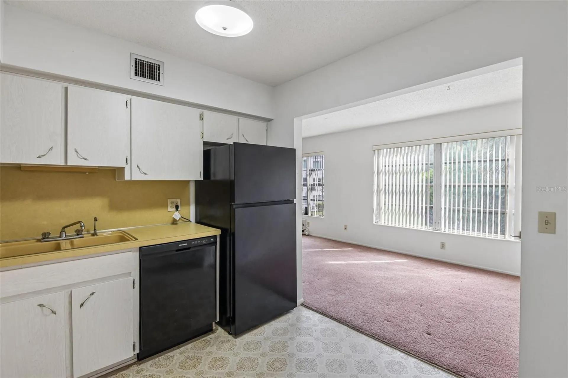 2460 Persian Drive Clearwater FL 33763