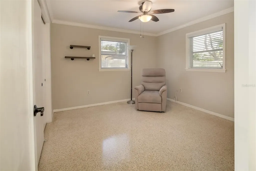 995 Emerson Drive Dunedin FL 34698