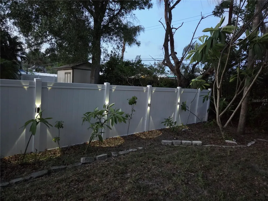 995 Emerson Drive Dunedin FL 34698
