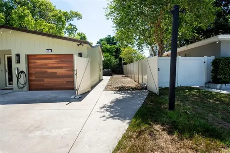 995 Emerson Drive Dunedin FL 34698