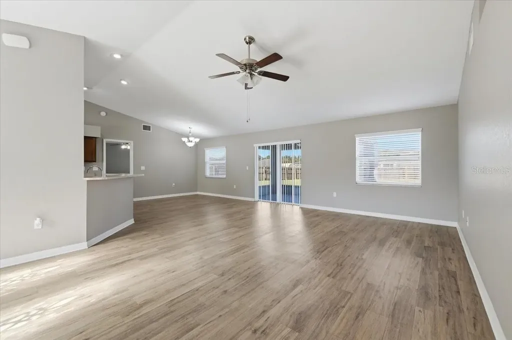 4573 Turner Oaks Drive Mulberry FL 33860