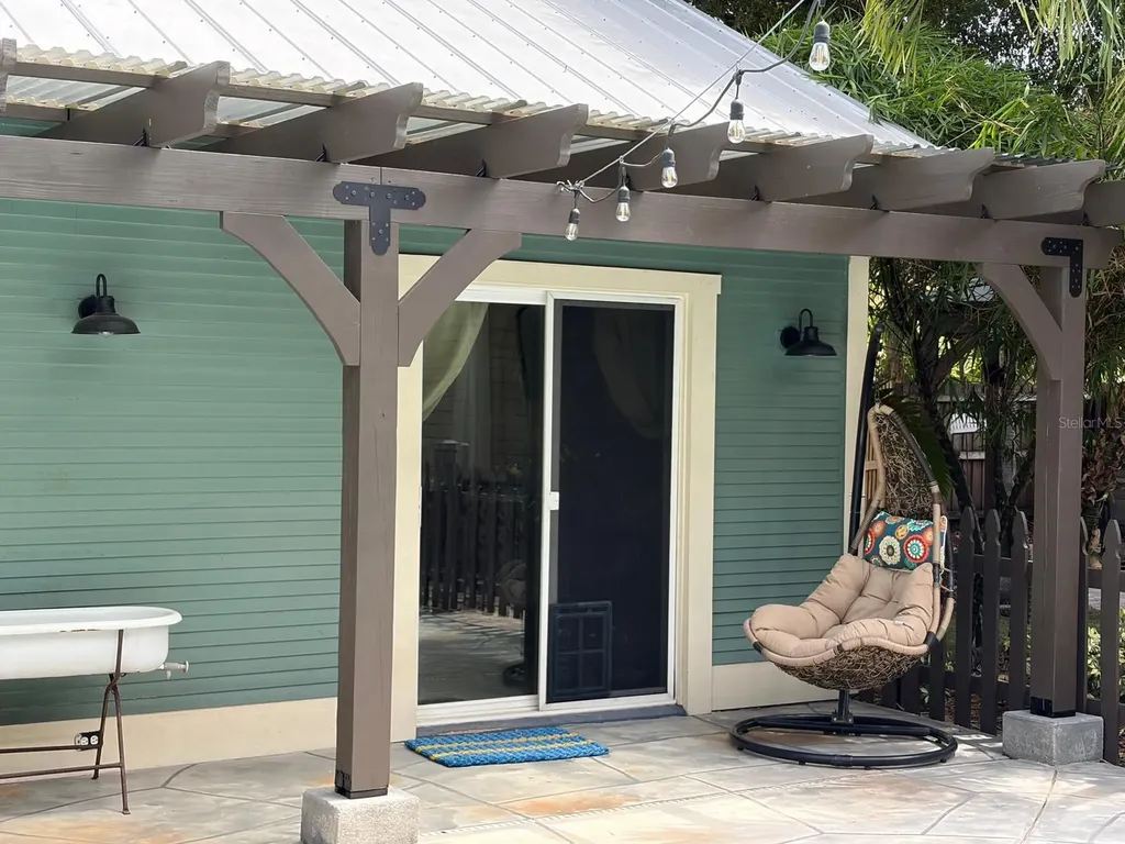 314 E Frances Avenue Tampa FL 33602