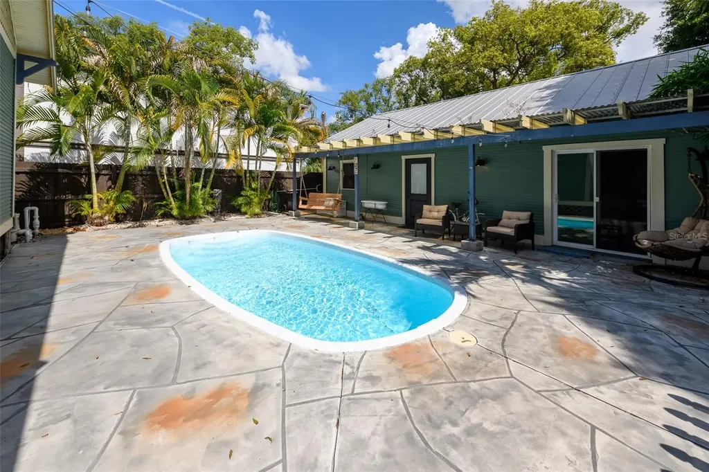 314 E Frances Avenue Tampa FL 33602