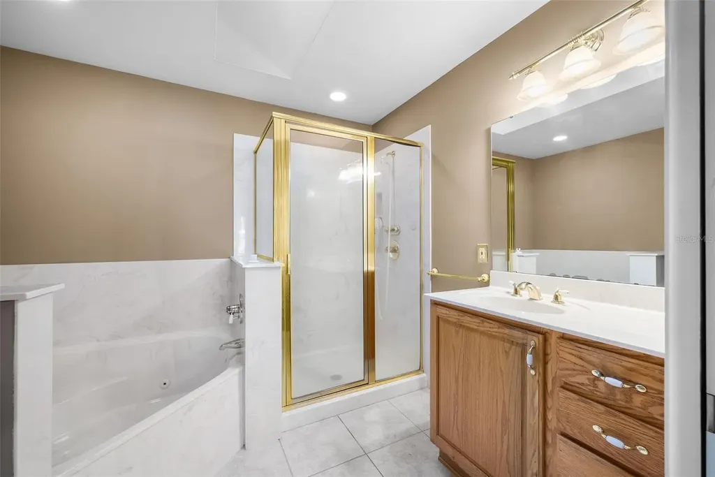 1767 SE 27th Loop Ocala FL 34471