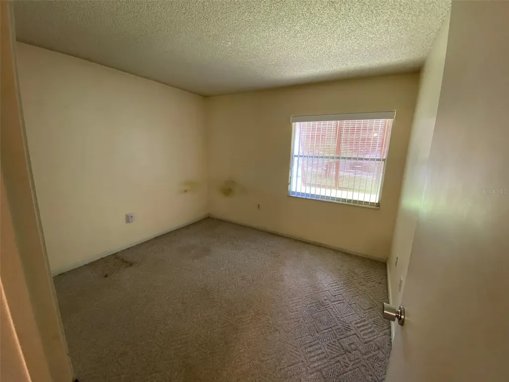 160 Live Oak Woods Court Deltona FL 32725