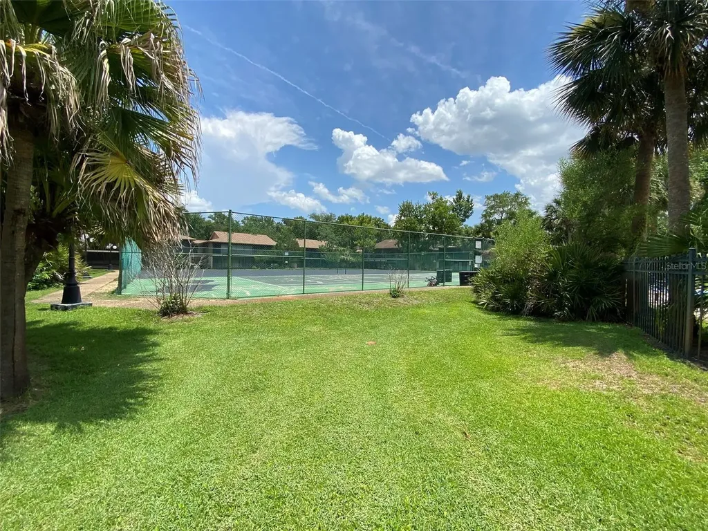 160 Live Oak Woods Court Deltona FL 32725