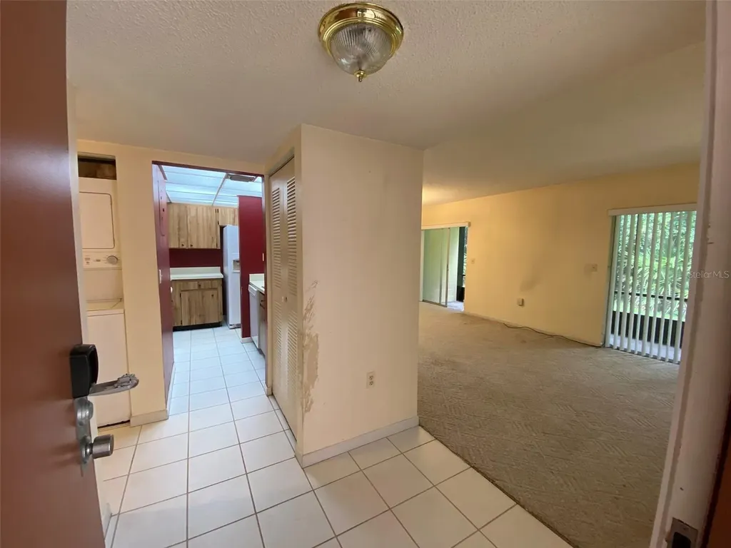 160 Live Oak Woods Court Deltona FL 32725