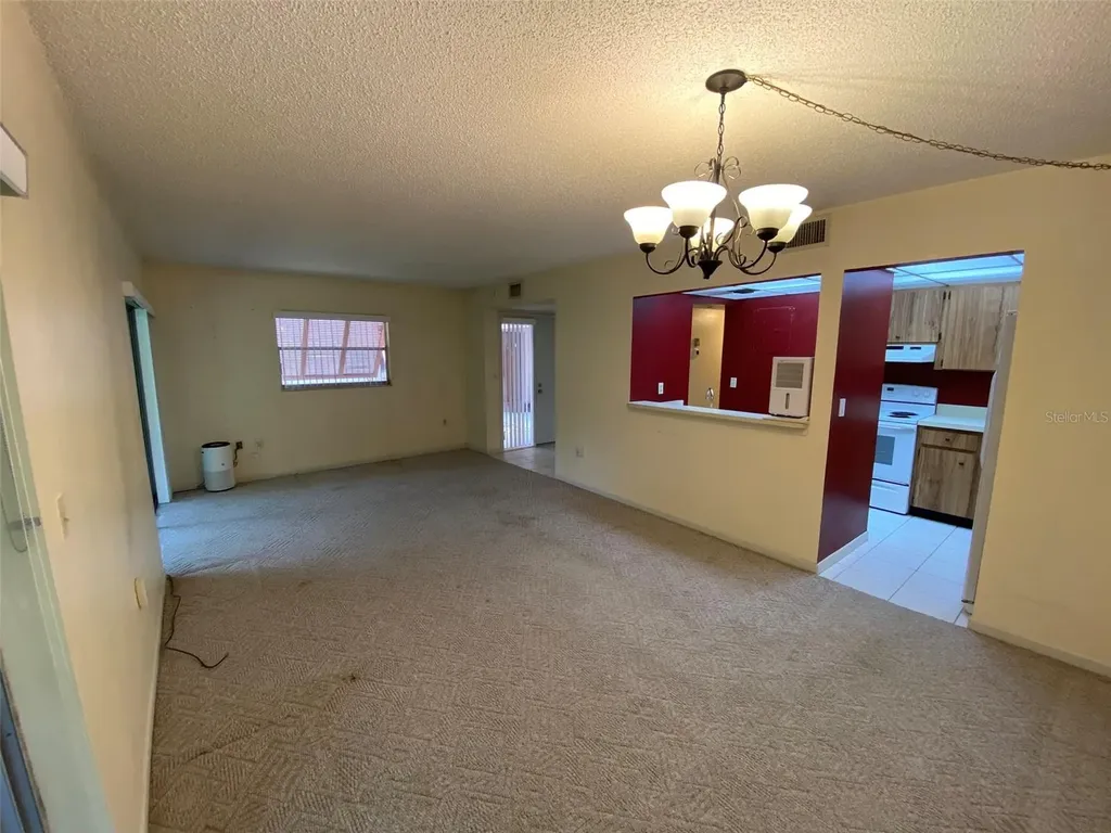 160 Live Oak Woods Court Deltona FL 32725