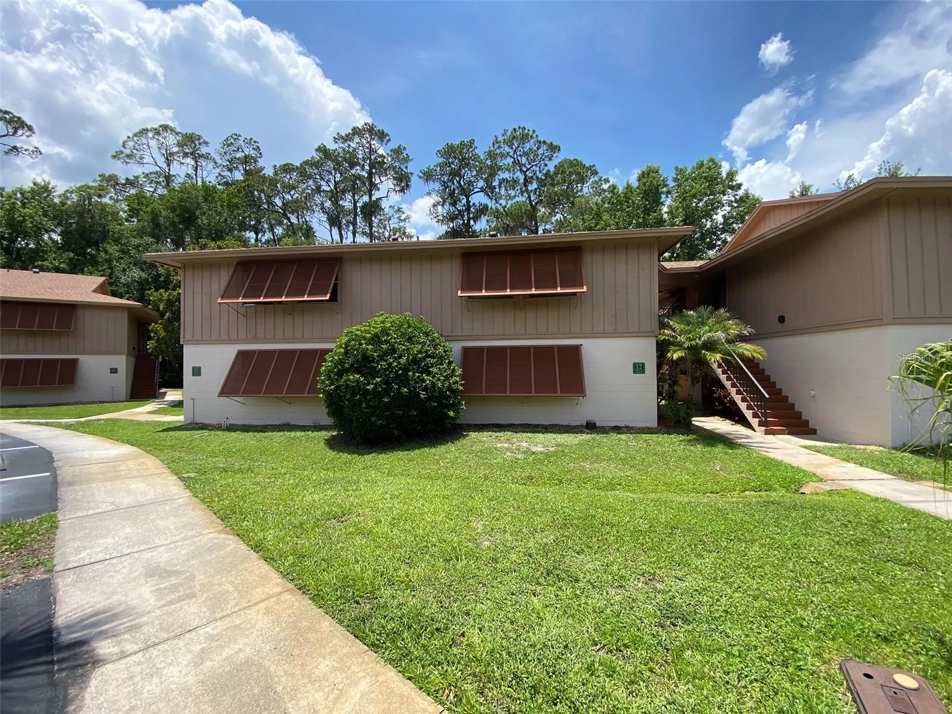 160 Live Oak Woods Court Deltona FL 32725