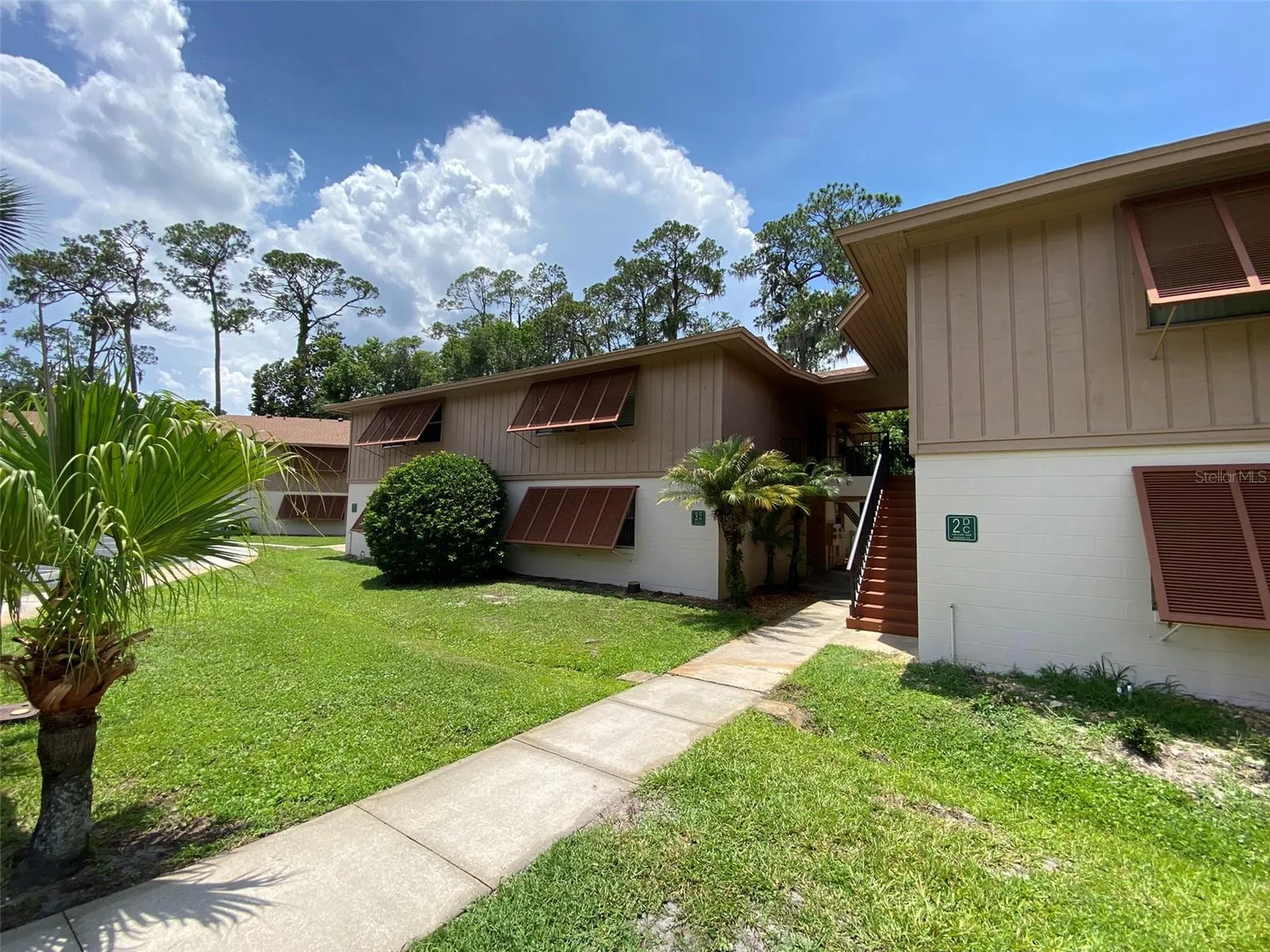 160 Live Oak Woods Court Deltona FL 32725