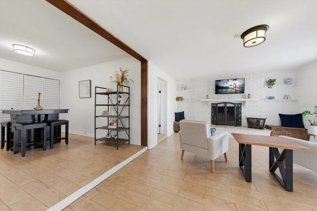 1333 Bayview Drive Clearwater FL 33756