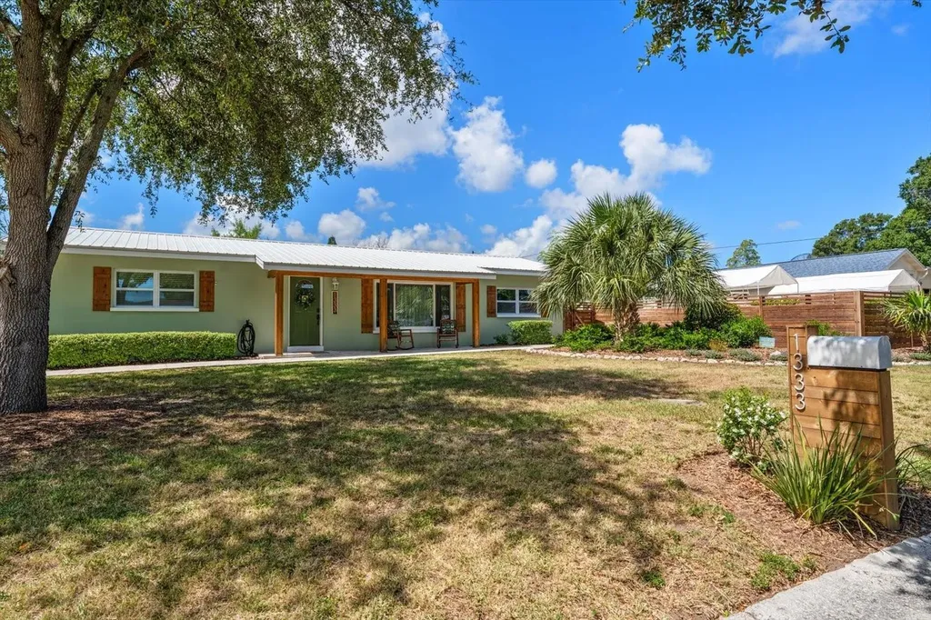 1333 Bayview Drive Clearwater FL 33756