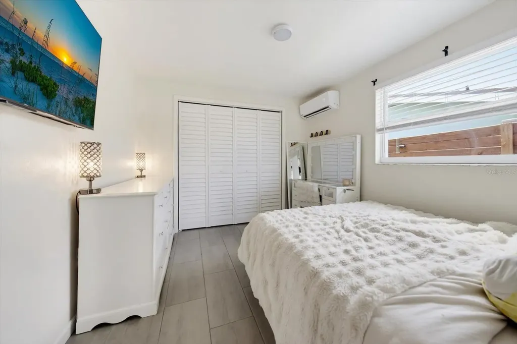 1333 Bayview Drive Clearwater FL 33756