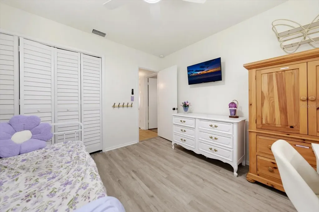 1333 Bayview Drive Clearwater FL 33756