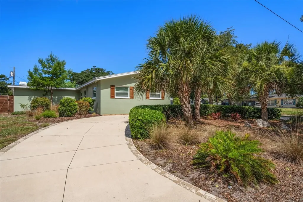 1333 Bayview Drive Clearwater FL 33756