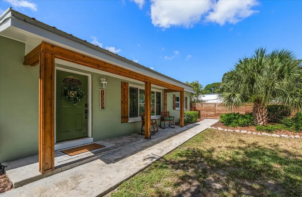 1333 Bayview Drive Clearwater FL 33756