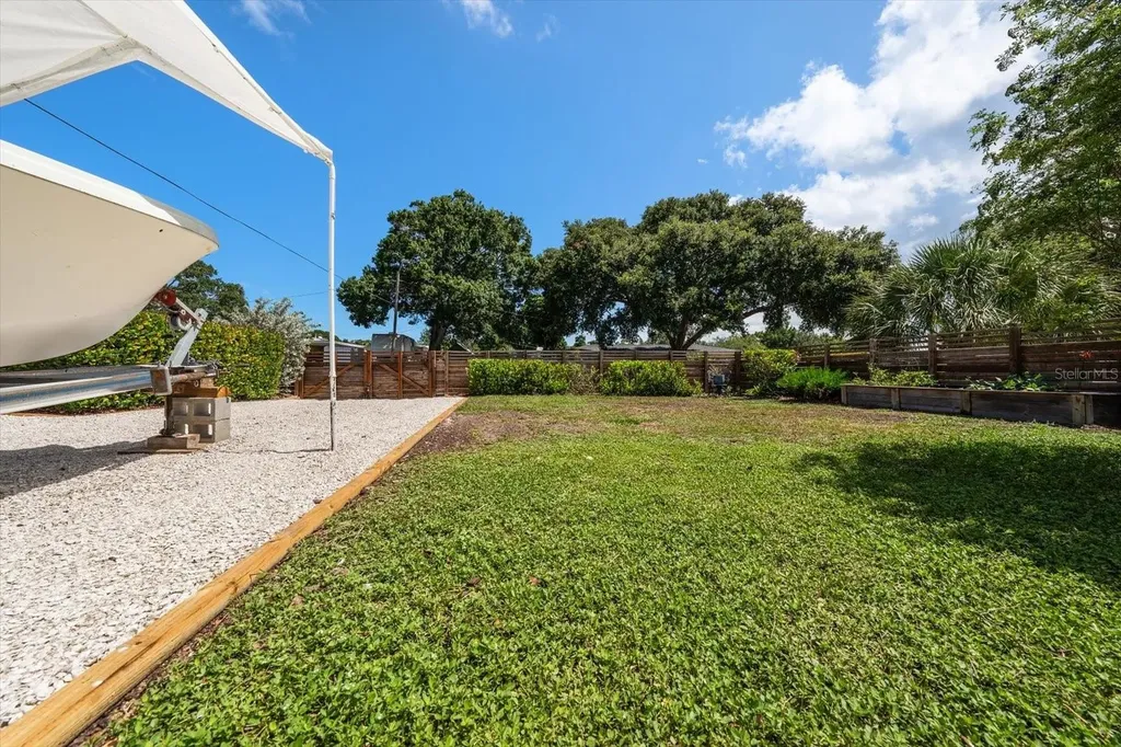 1333 Bayview Drive Clearwater FL 33756