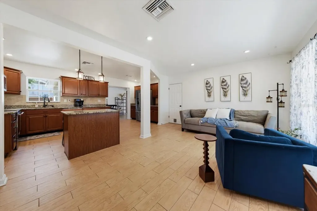 1333 Bayview Drive Clearwater FL 33756