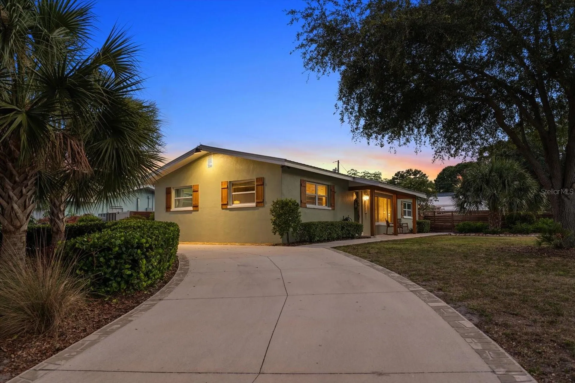 1333 Bayview Drive Clearwater FL 33756