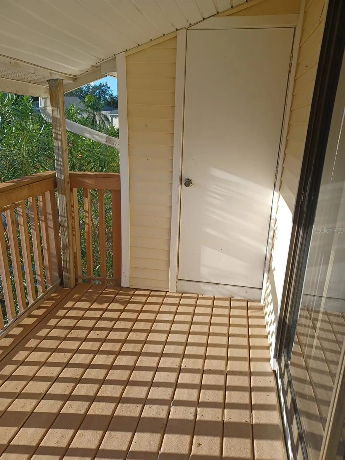 127 Camphor Circle Oldsmar FL 34677