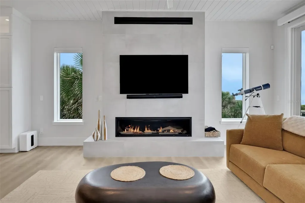 2214 N Central Avenue Flagler Beach FL 32136