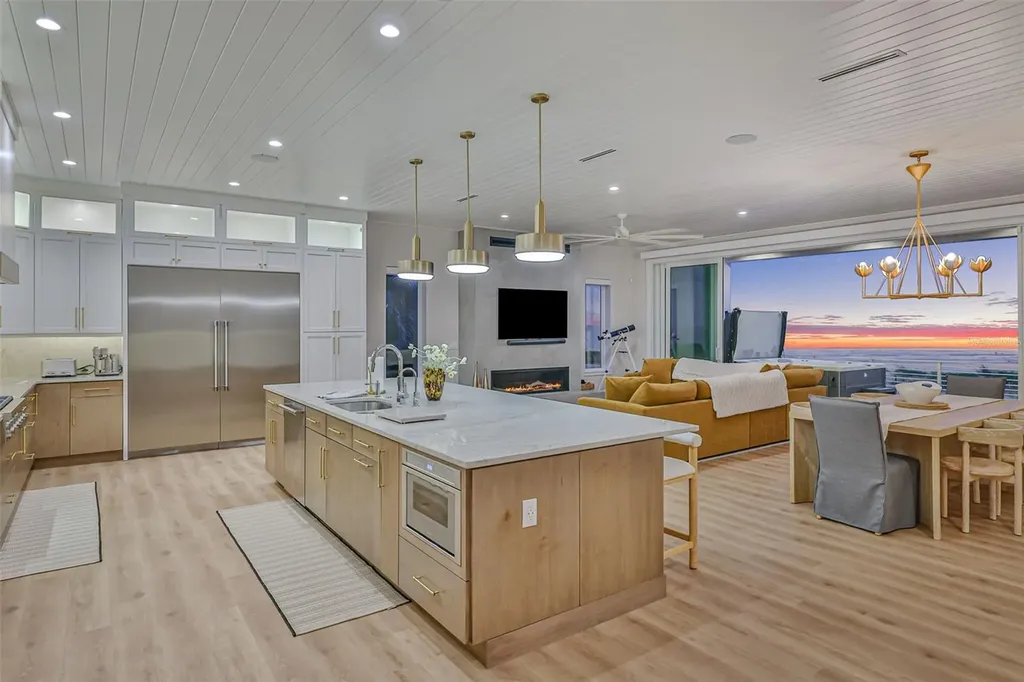 2214 N Central Avenue Flagler Beach FL 32136