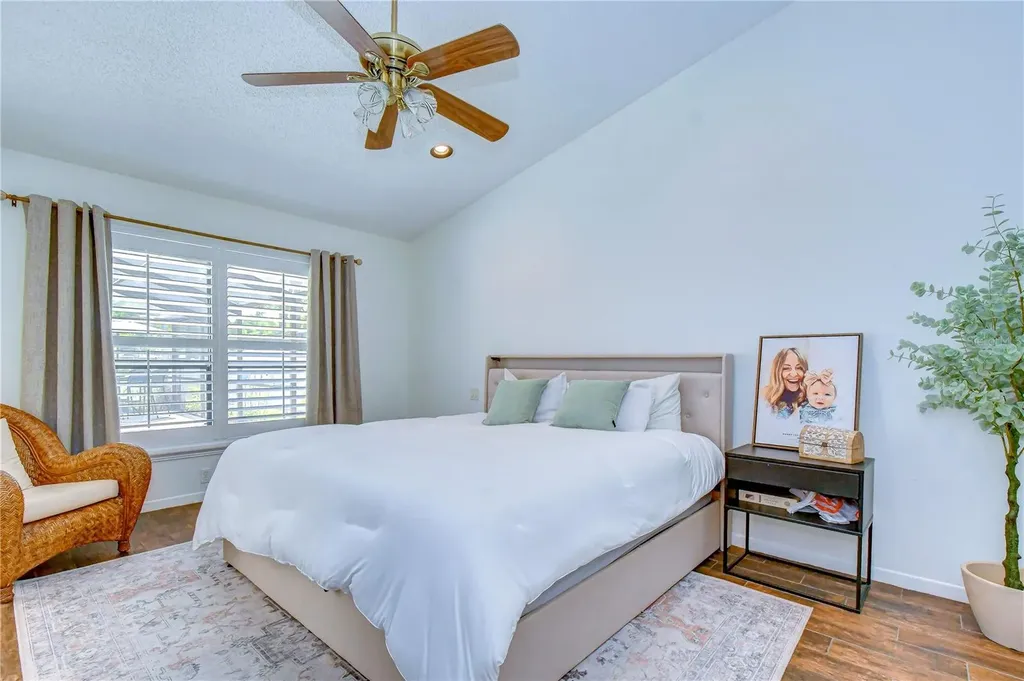 16605 E Course Drive Tampa FL 33624
