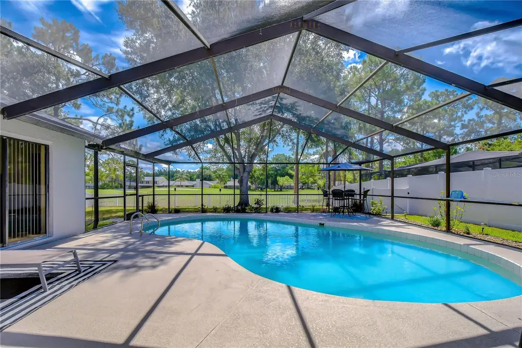 16605 E Course Drive Tampa FL 33624