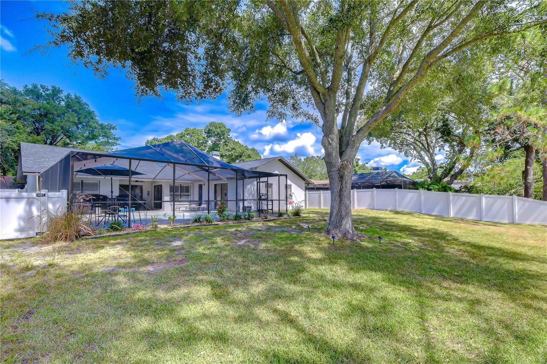 16605 E Course Drive Tampa FL 33624