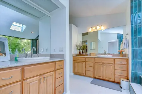 16605 E Course Drive Tampa FL 33624