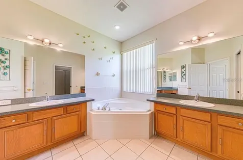 360 Tupelo Circle Davenport FL 33897
