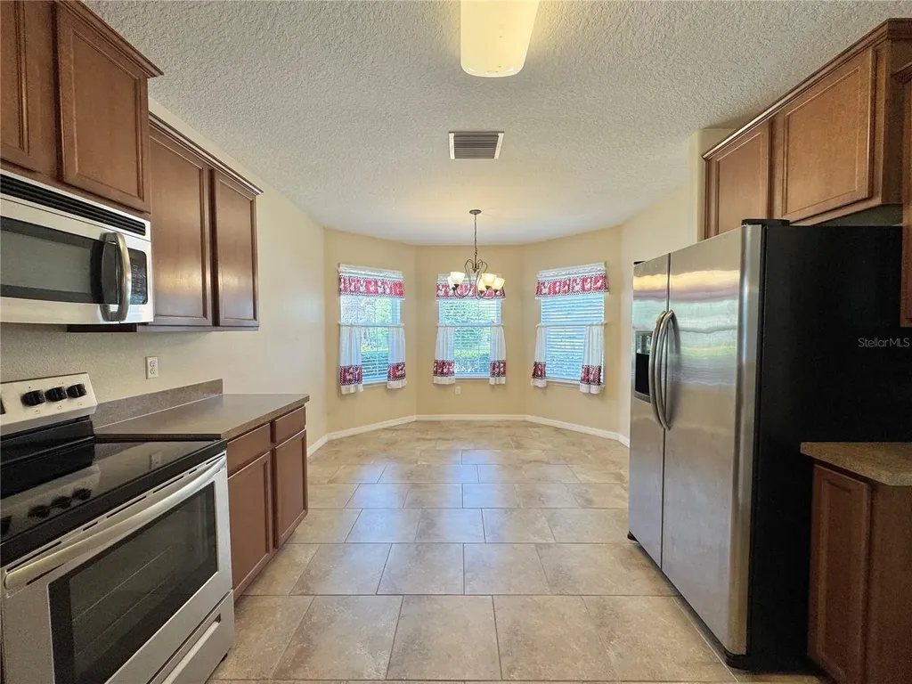 1445 Wallace Manor Pass Winter Haven FL 33880
