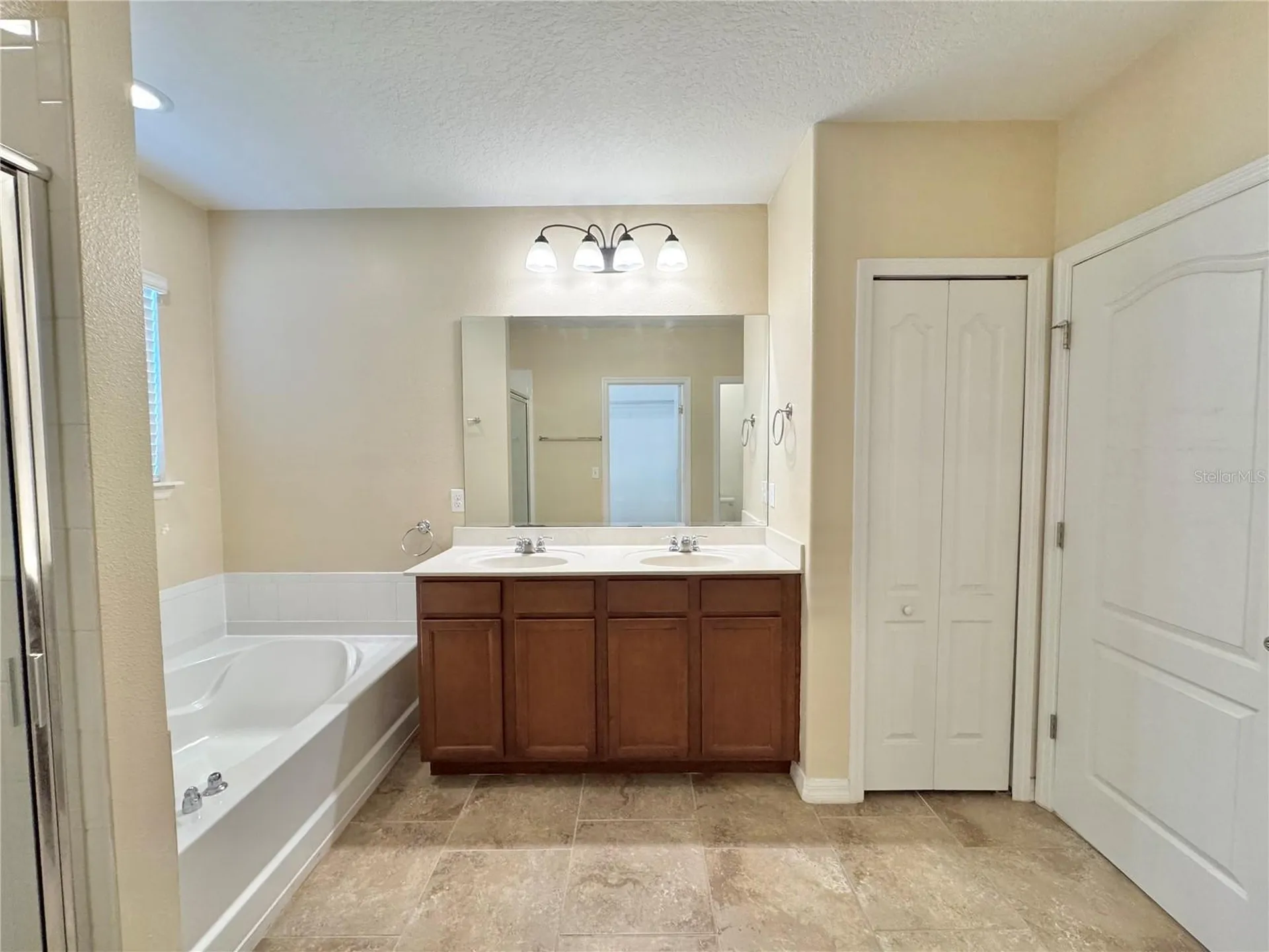 1445 Wallace Manor Pass Winter Haven FL 33880