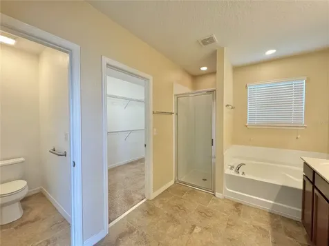 1445 Wallace Manor Pass Winter Haven FL 33880