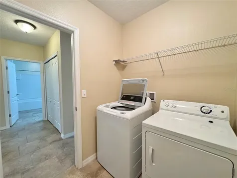 1445 Wallace Manor Pass Winter Haven FL 33880