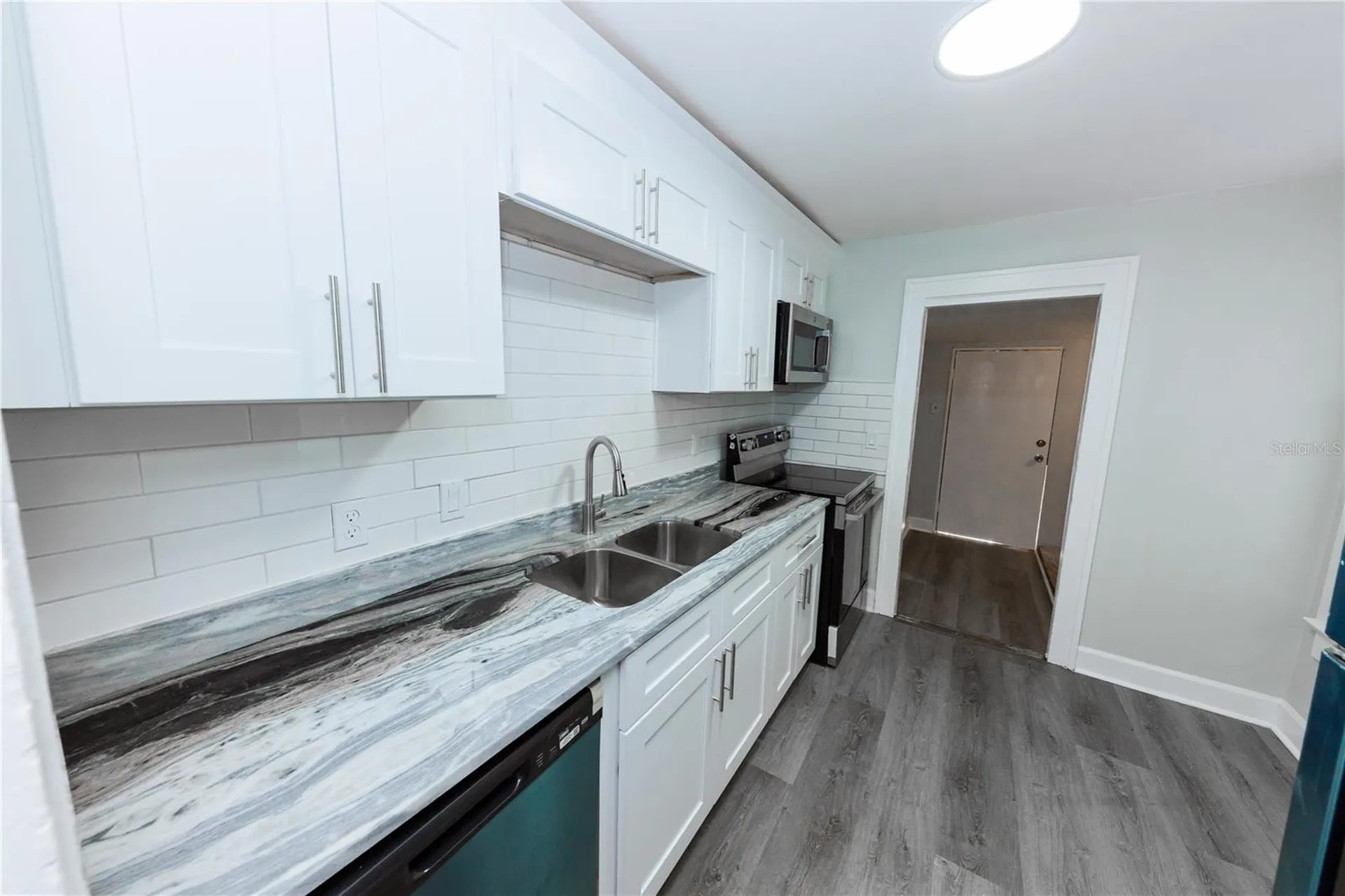 2240 10th Street S St Petersburg FL 33705