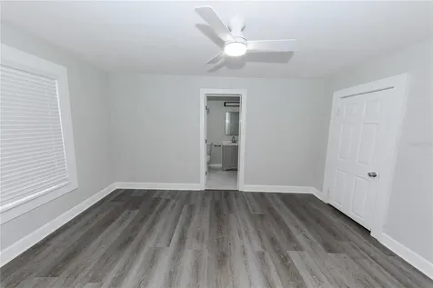 2240 10th Street S St Petersburg FL 33705